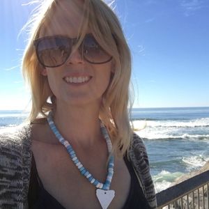 Meet your Posher, Sharon